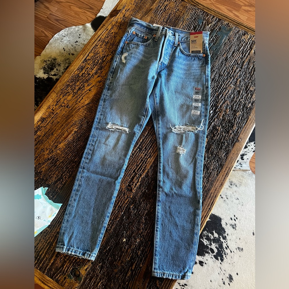 Levi straight leg pants